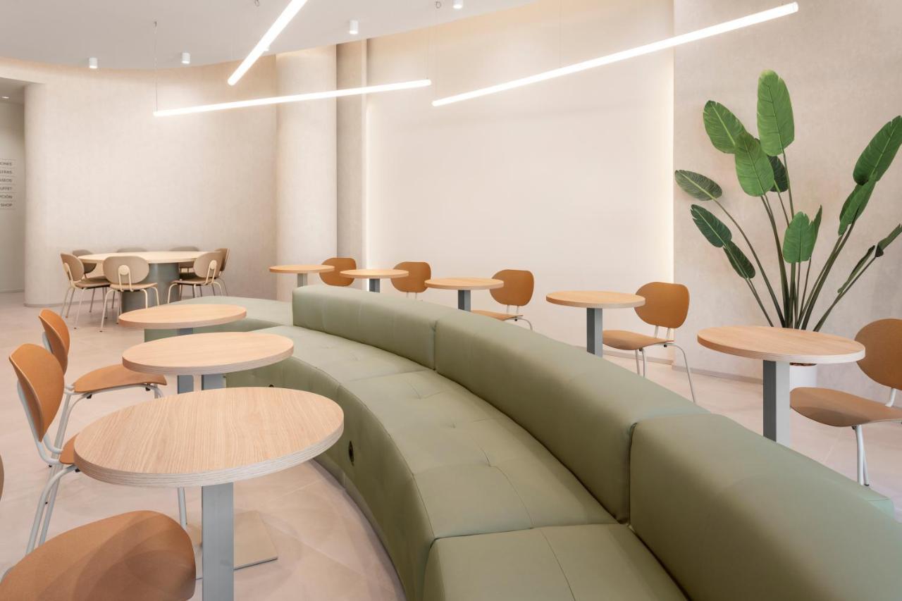 B&B Hotel Lleida Luaran gambar