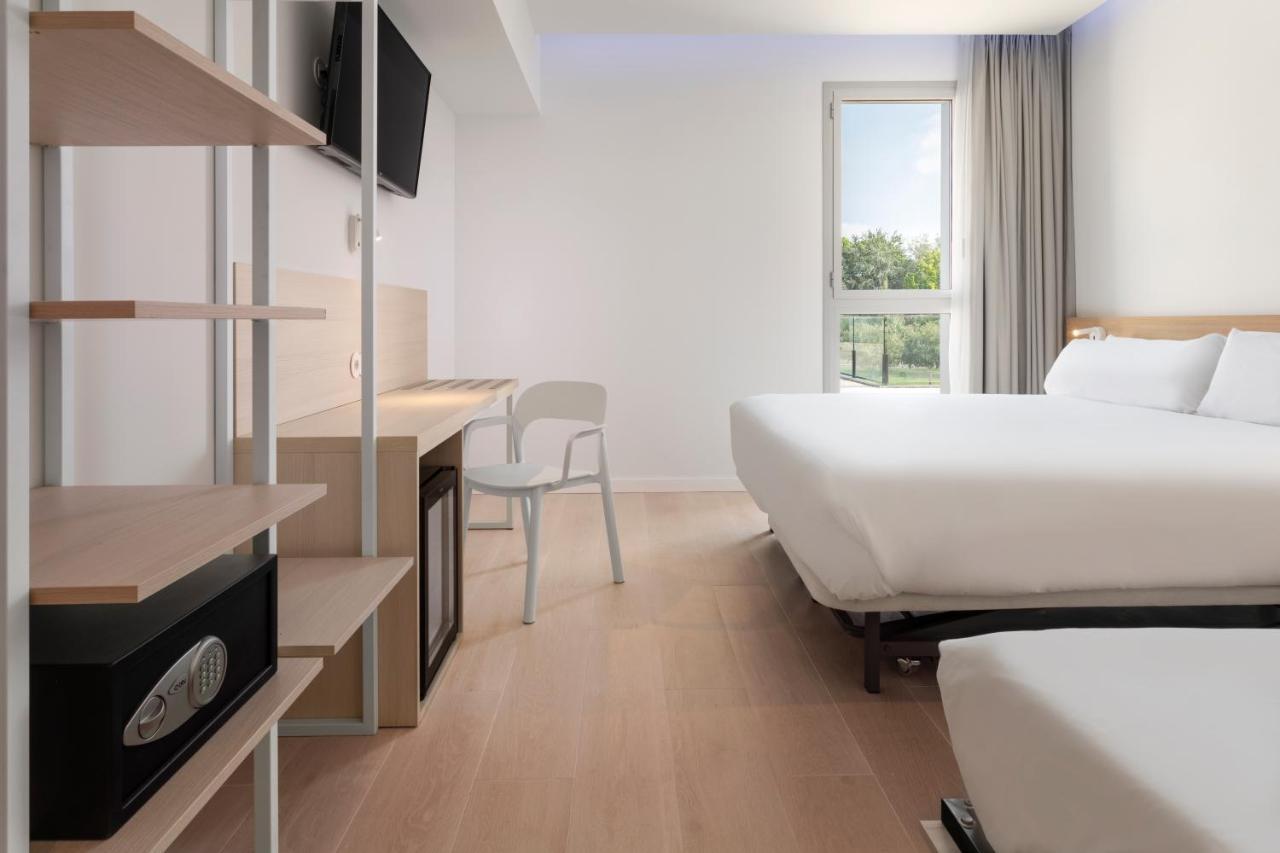B&B Hotel Lleida Luaran gambar